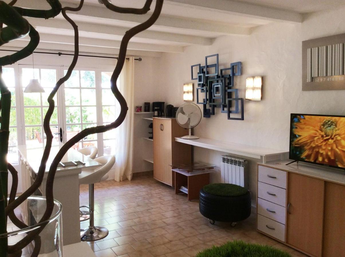 89 Le Grand Pin Leilighet Sainte-Maxime Eksteriør bilde